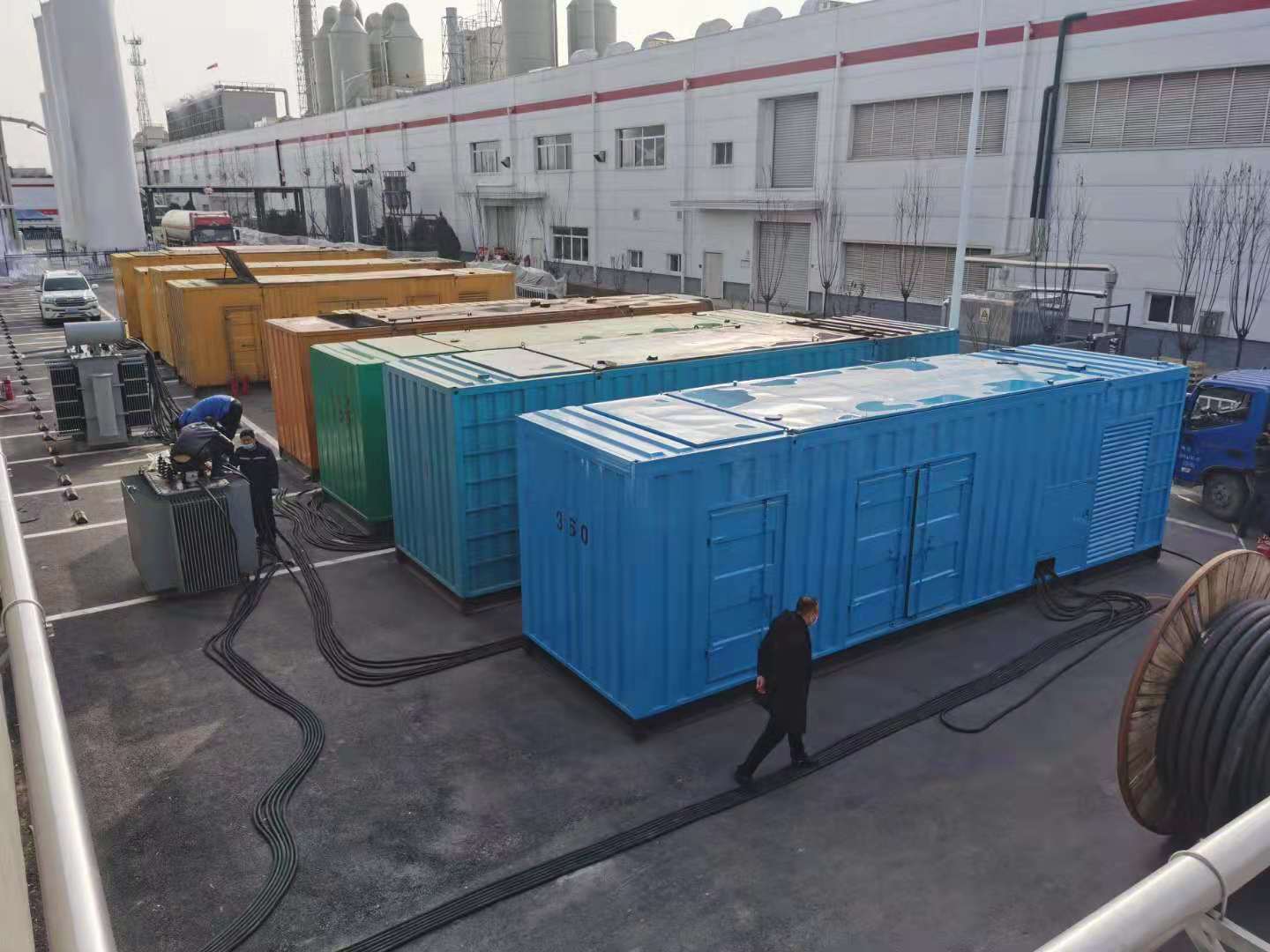 西峡发电机出租-两相发电机与三相发电机有何区别?